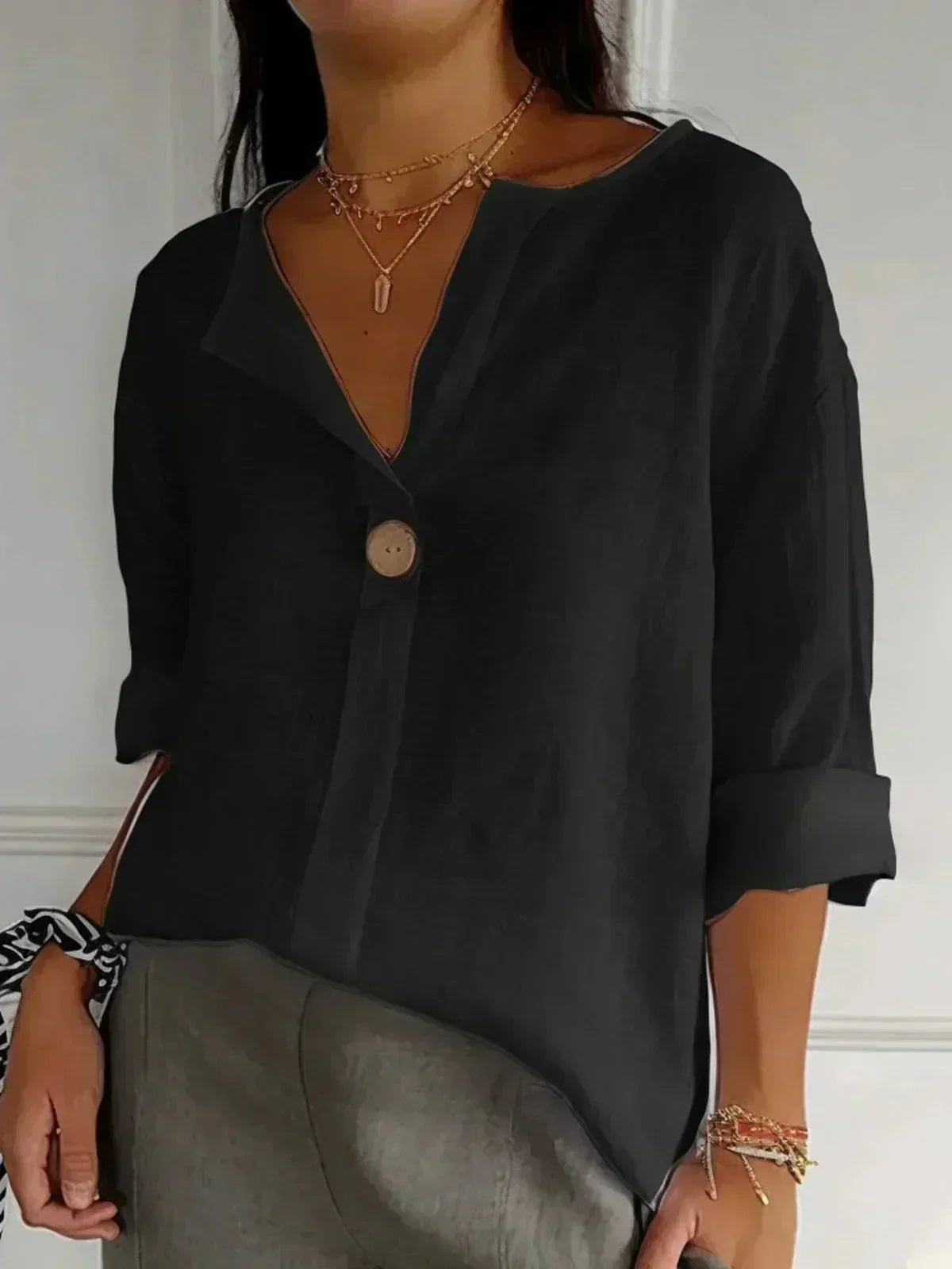 Zamma™ | Relaxed V-Neck Top