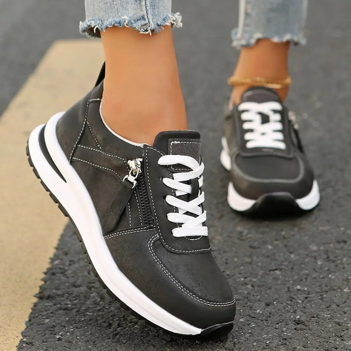 Lacey - Orthopaedic Sneaker