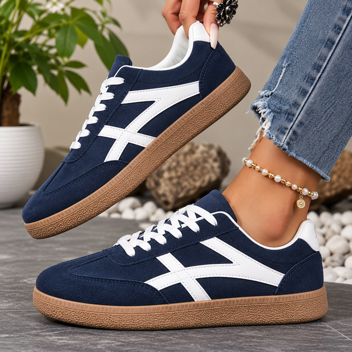 Amelia - Kingsley Orthopaedic Trainers