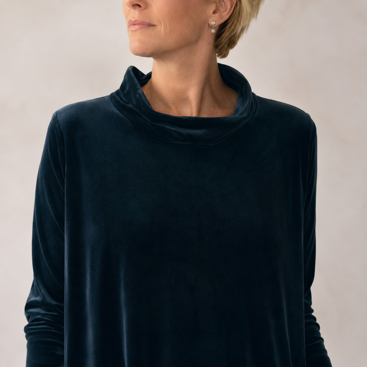 Leona™ | Velvet Maxi Dress — Final Edit