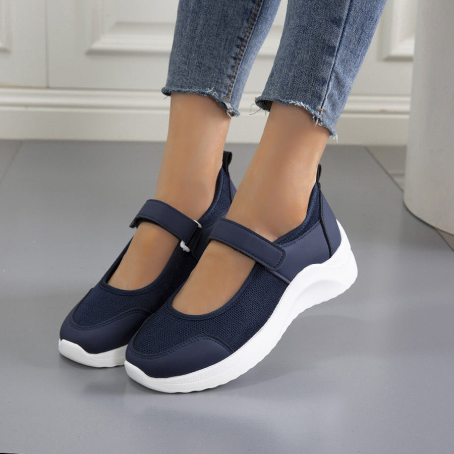 Lot Comfy Platform Sneakers