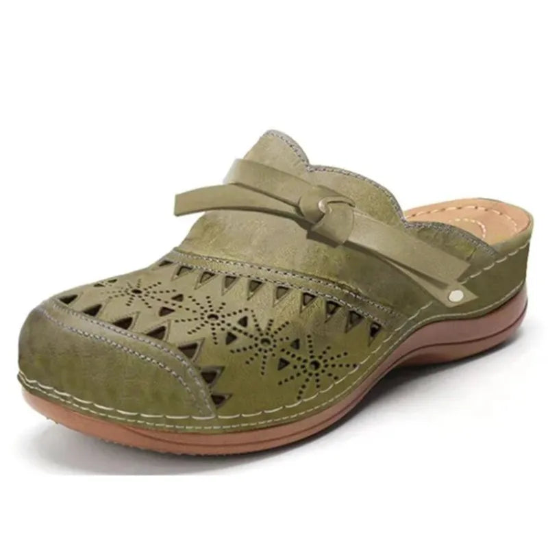 Lyra™ Orthopaedic Comfort Clogs