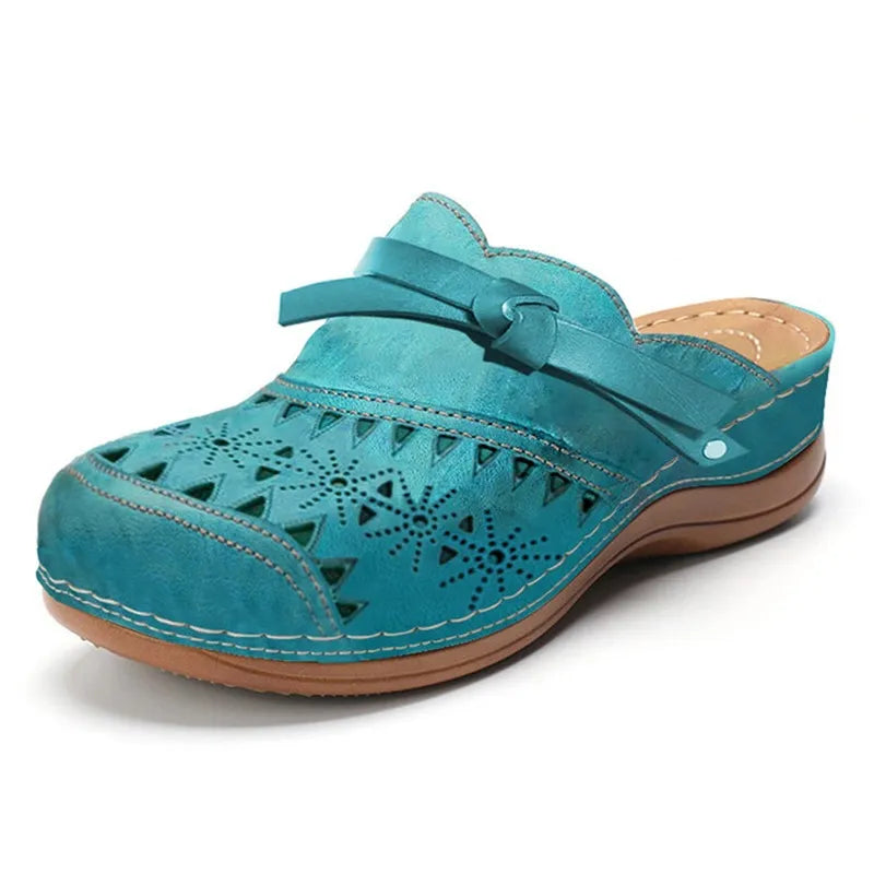 Lyra™ Orthopaedic Comfort Clogs