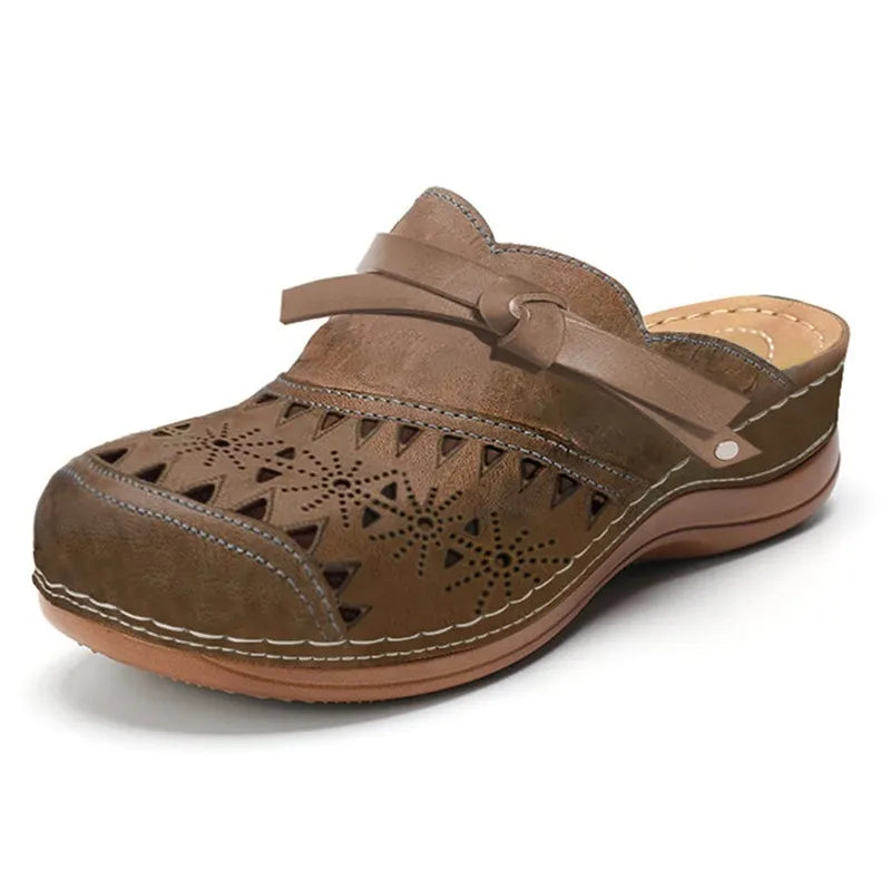 Lyra™ Orthopaedic Comfort Clogs